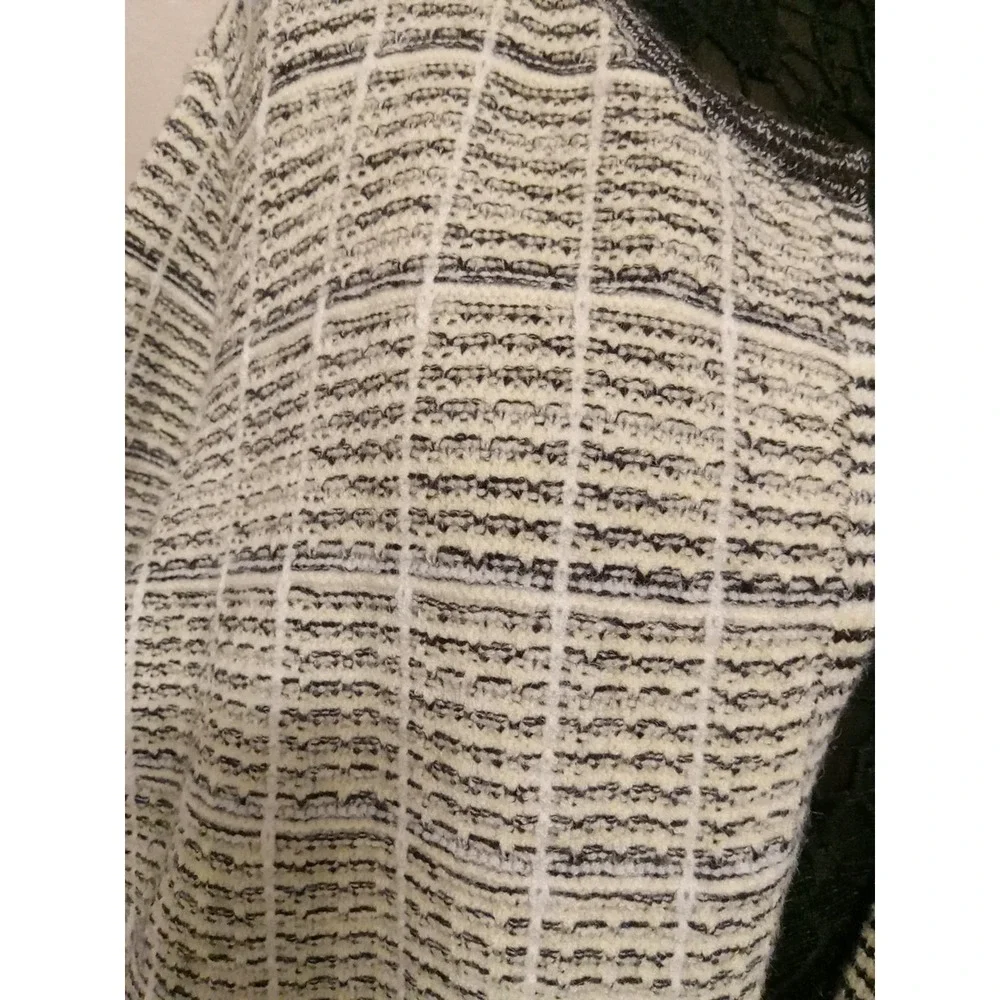Elle Women Black‎ White Woven  Textured Cardigan Sweater Size XXL
